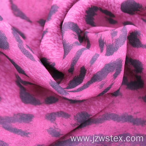 100% Polyster printed chiffon fabricLeopard grain